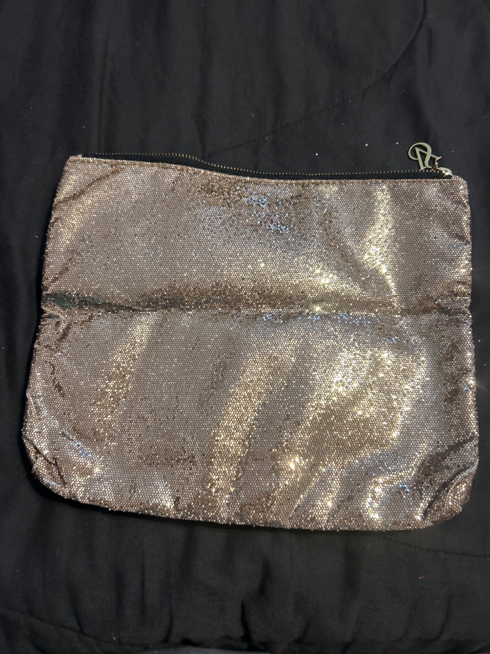 Victoria Secret bag - Picture 2 of 7